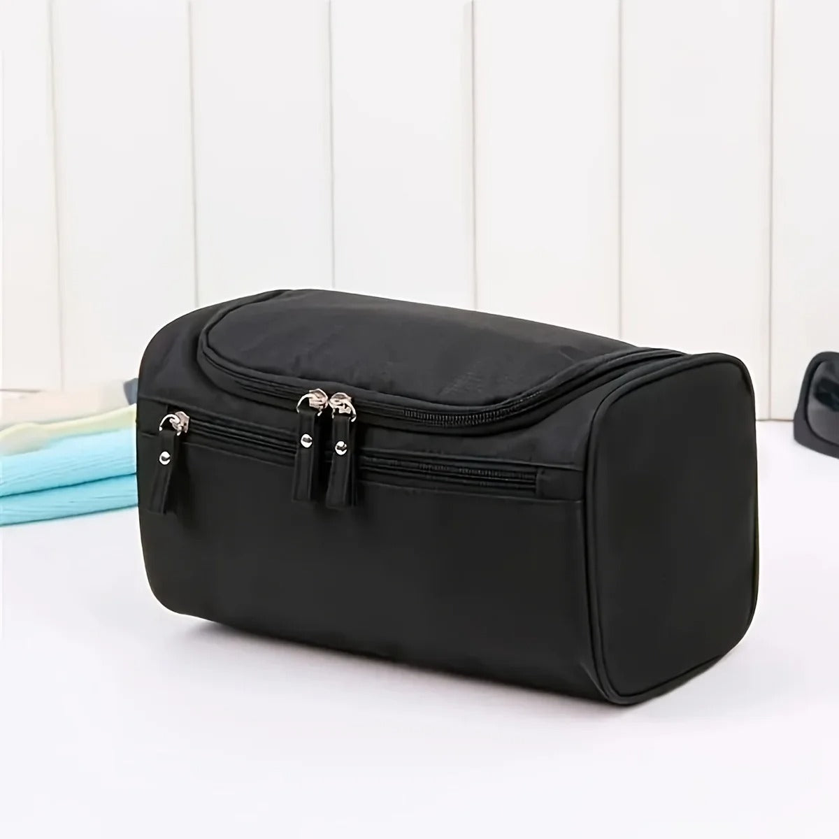 Men’s Large Capacity Travel Toiletry Bag – Portable Organizer